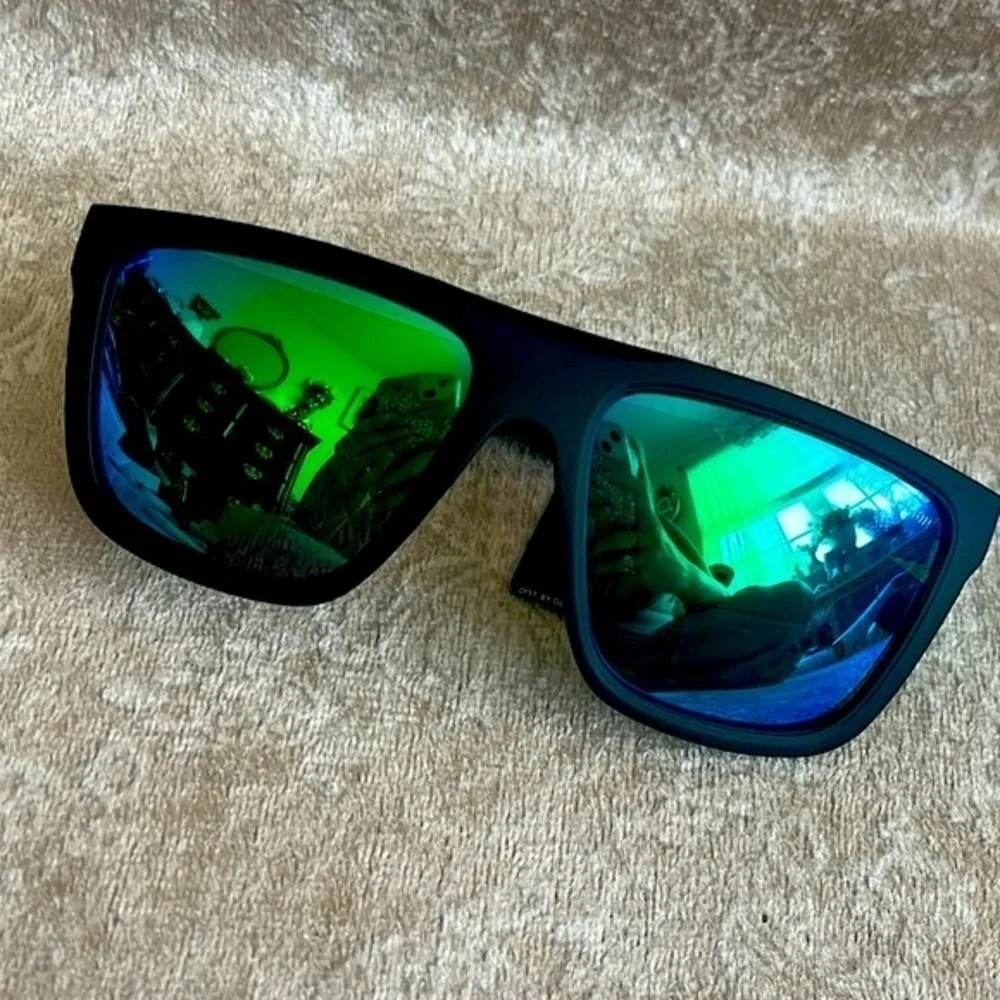Brand New True Religion Mirrored Square Mens Sport Sunglasses Matte Black